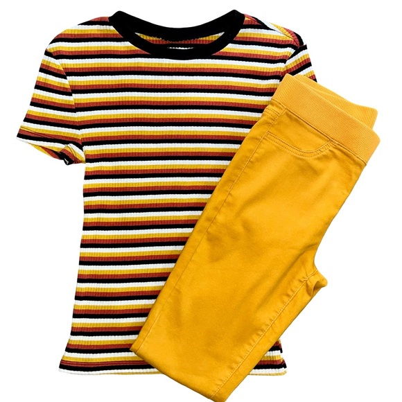 No Boundaries Woman’s Mustard Yellow Skinny Casual Pants - Picture 5 of 5